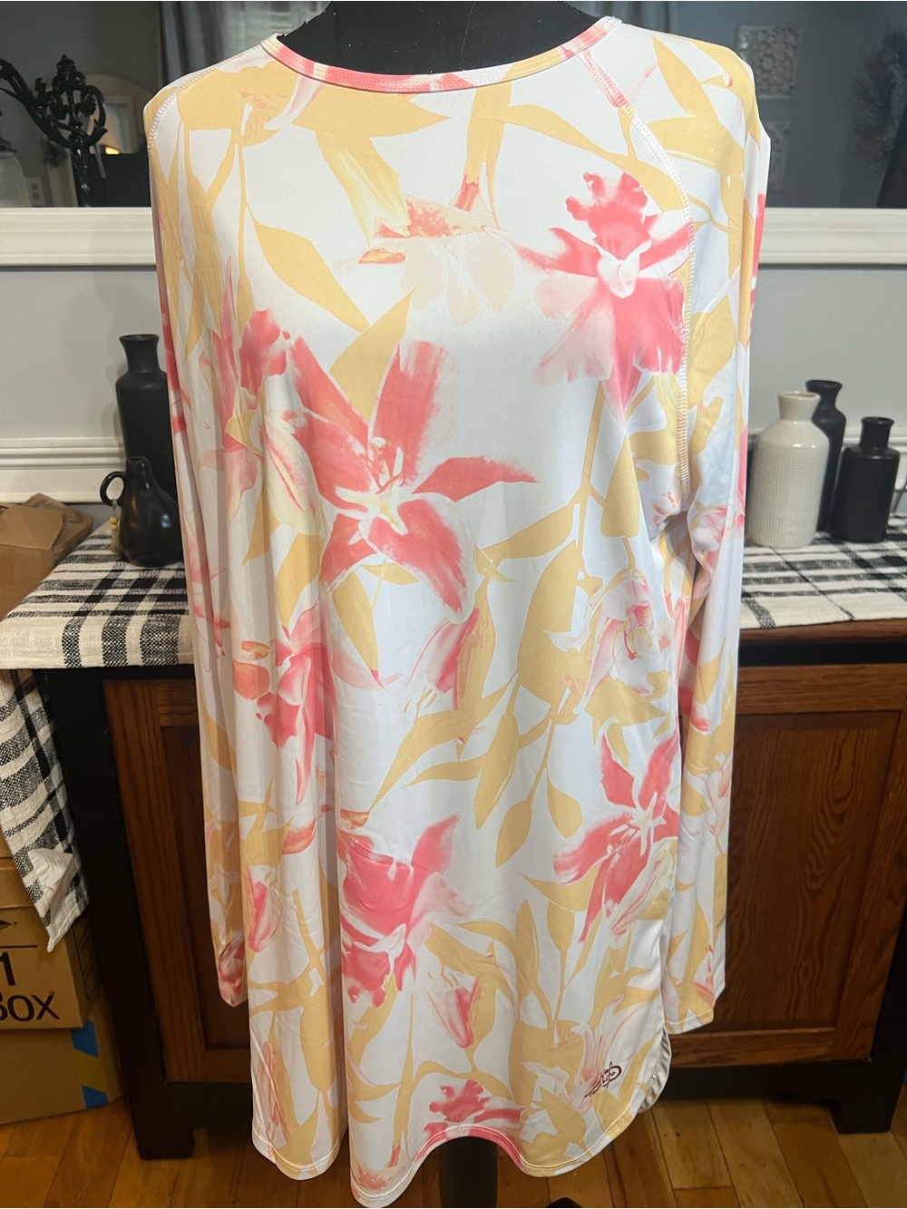 Real Life-Women’s Floral Long Sleeve Tunic Rash Guard Coverup- X-Large